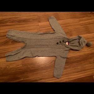 Cat & Jack Sweater bodysuit onesie - Gray